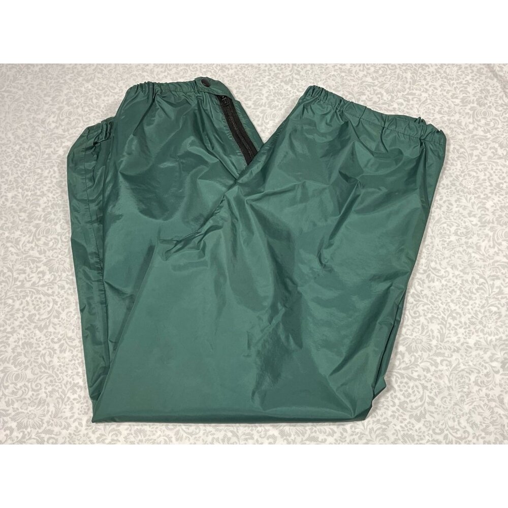 VTG Gore-Tex Campmor Green Nylon Shell Pants Made in USA Mens Med. Snow